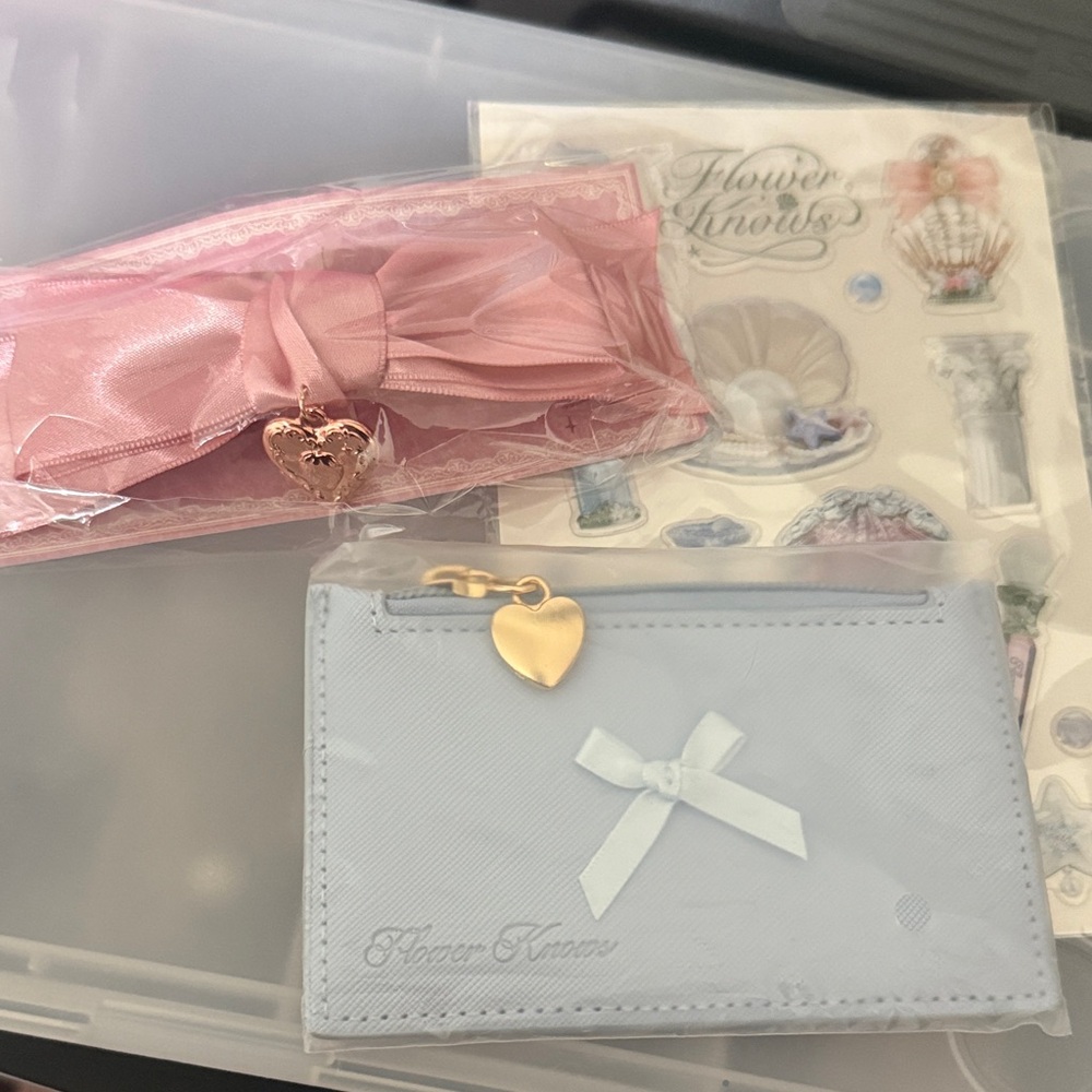 Flower Knows bundle 🎀 🩵